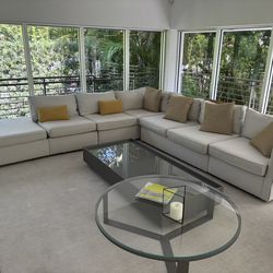 High End glass around glass table from Artefacto  - Great Opportunity !