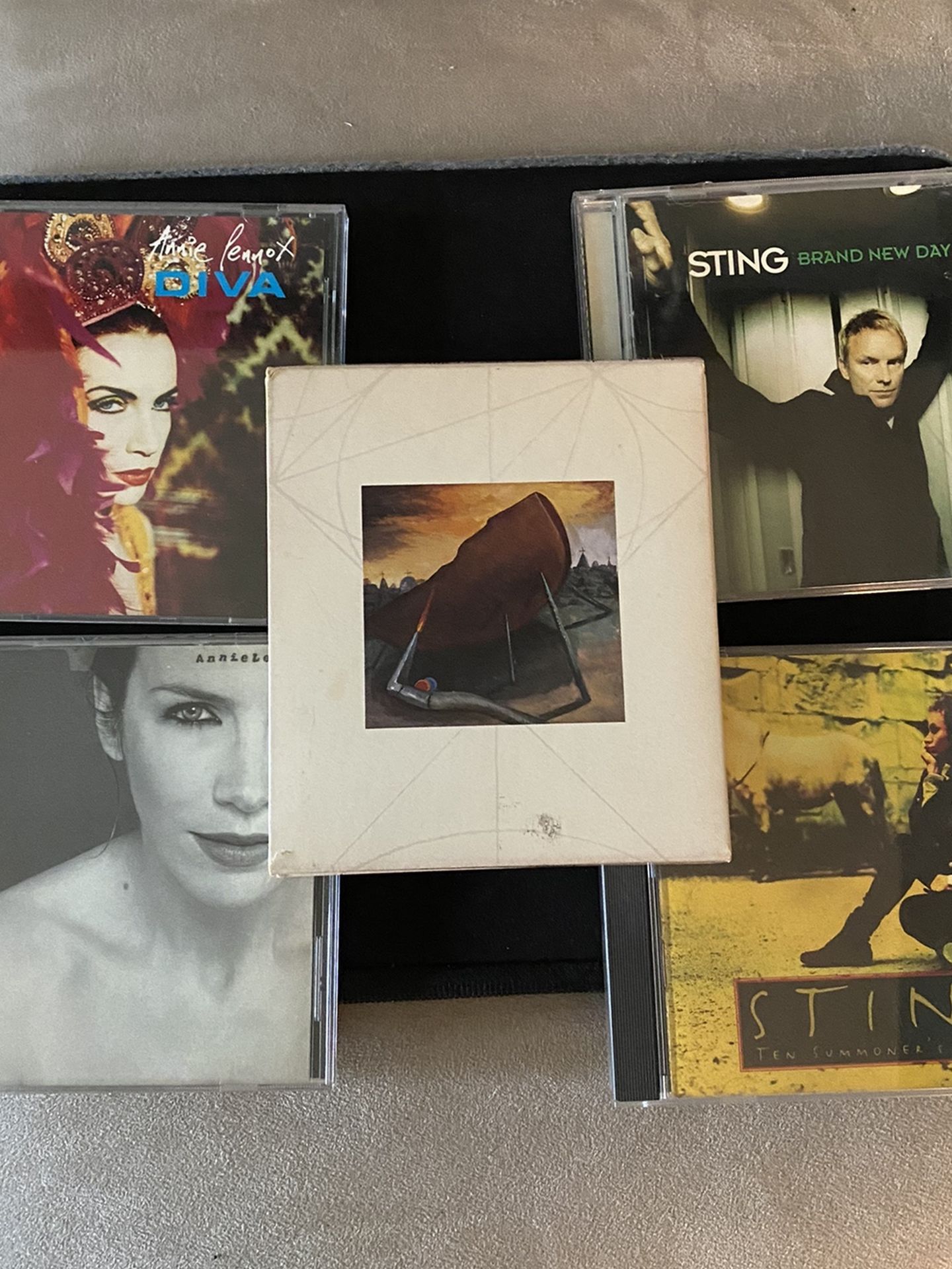 5 CD’s 3- STING / 2- ANNIE LENNOX