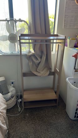 Clothes rack