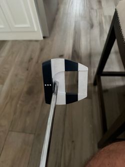 Odyssey Ai-One Jailbird putter