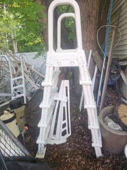 Price is firm.. heavy duty pool ladder
