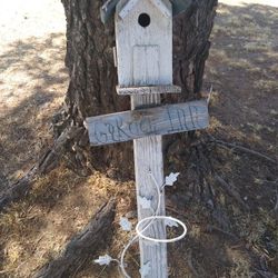 Very Cool Birdhouse And Plant Stand