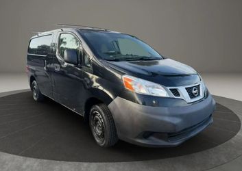 2016 Nissan NV200 SV Van 4D