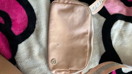Pink lululemon fannypack