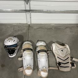 Easton Catchers Gear