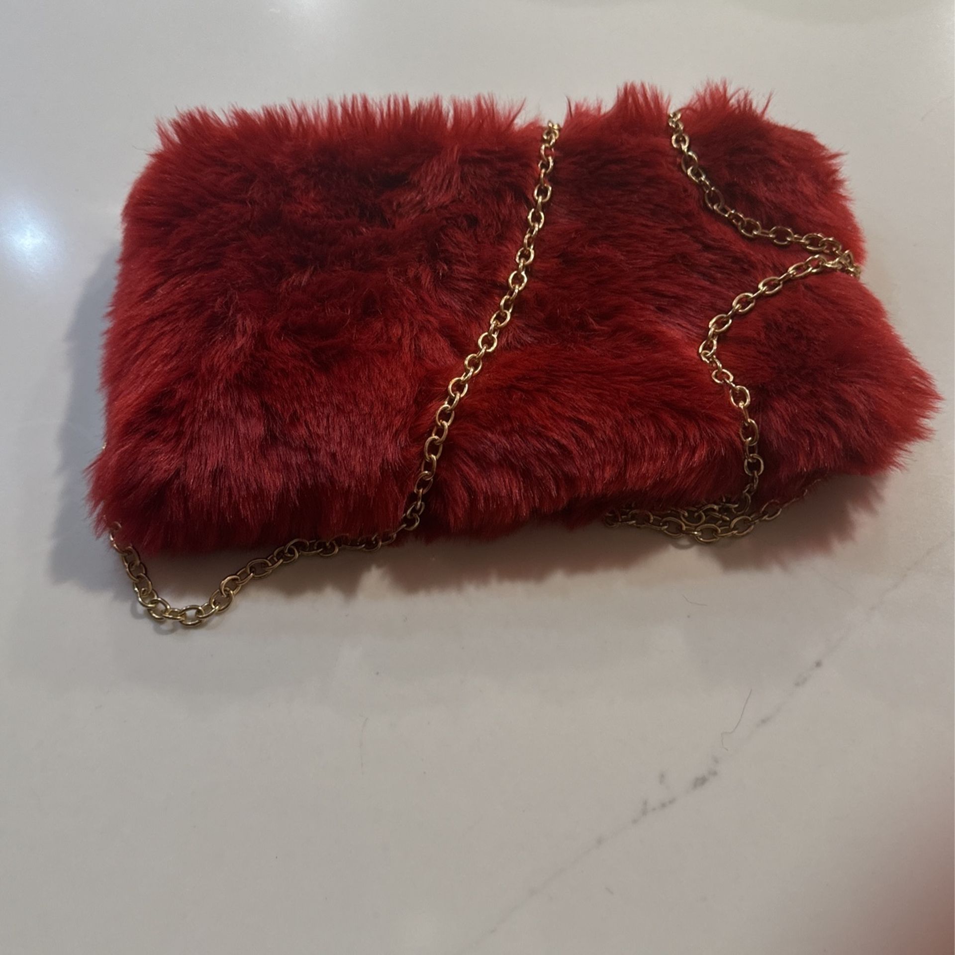 Fuzzy Red Handbag With Gold Chain