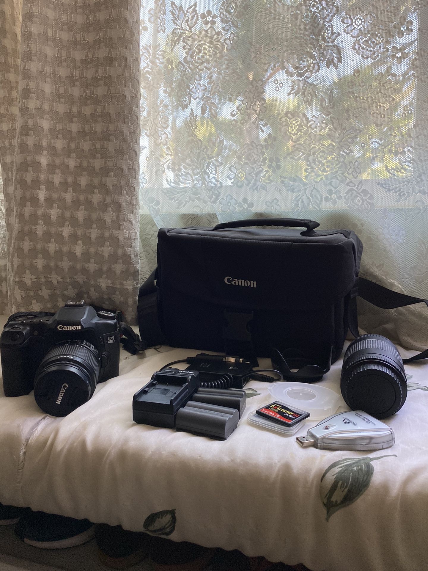 Canon 40D camera with accessories