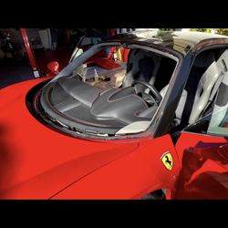 Windshield (Auto Glass)