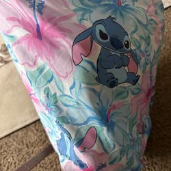 Stitch bed cover