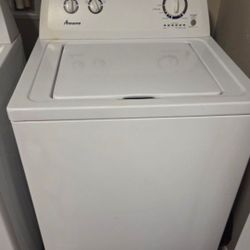 Amana 10 Yr Old Washer And Dryer, Works Great But No Longer Need. Must Pick Up
