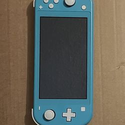 Nintendo Switch Lite + Pokémon