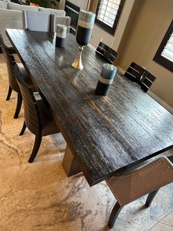 Torian dining table