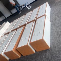 Office Shelving And Desks 