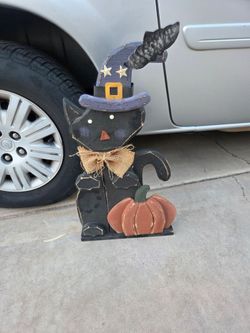 Tall Wooden Halloween Cat