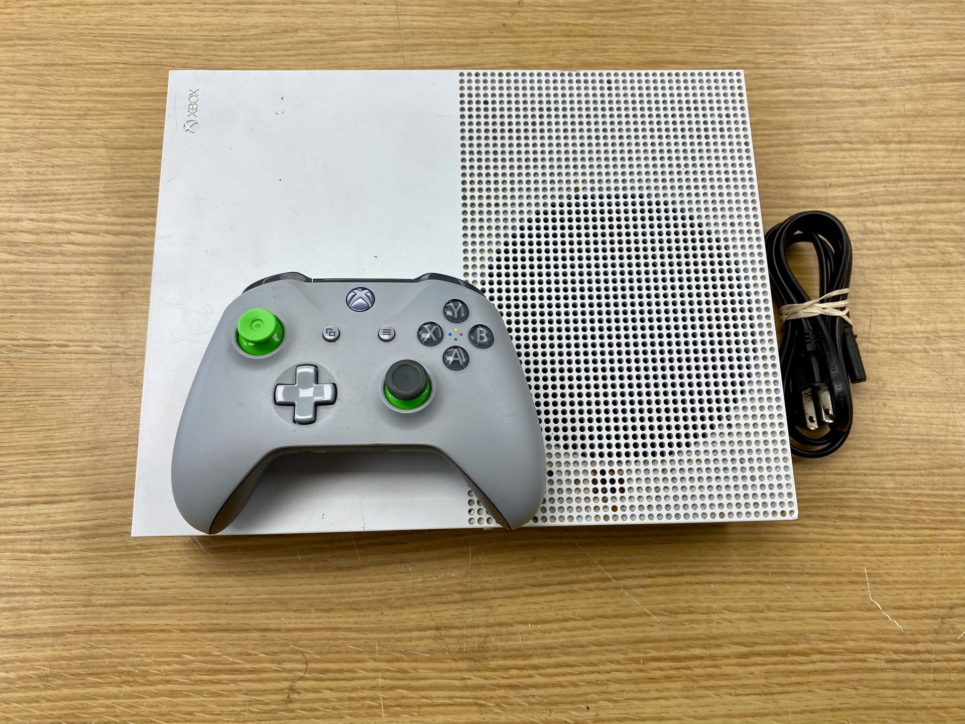 White Used Xbox One S 1tb Xbox Consoles Xbox 1s Used Price Xbox