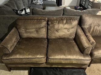 Couch Set, Steam Cleaned, Can Deliver 