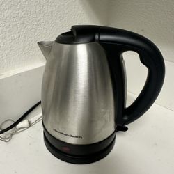 Hamilton beach 1.7 Liter Stainless Steel Electric Kettle