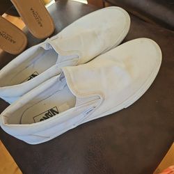 Vans Classic Slip On Sneakers 