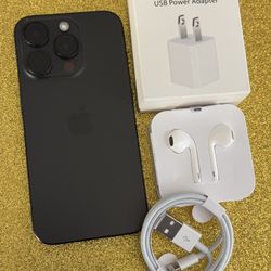 IPhone 15 pro (256gb) Black UNLOCKED 