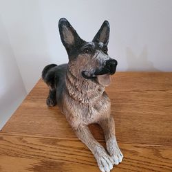 German Shepherd Dog Statue