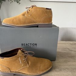 Kenneth Cole Reaction Desert Sun Size 10 1/2