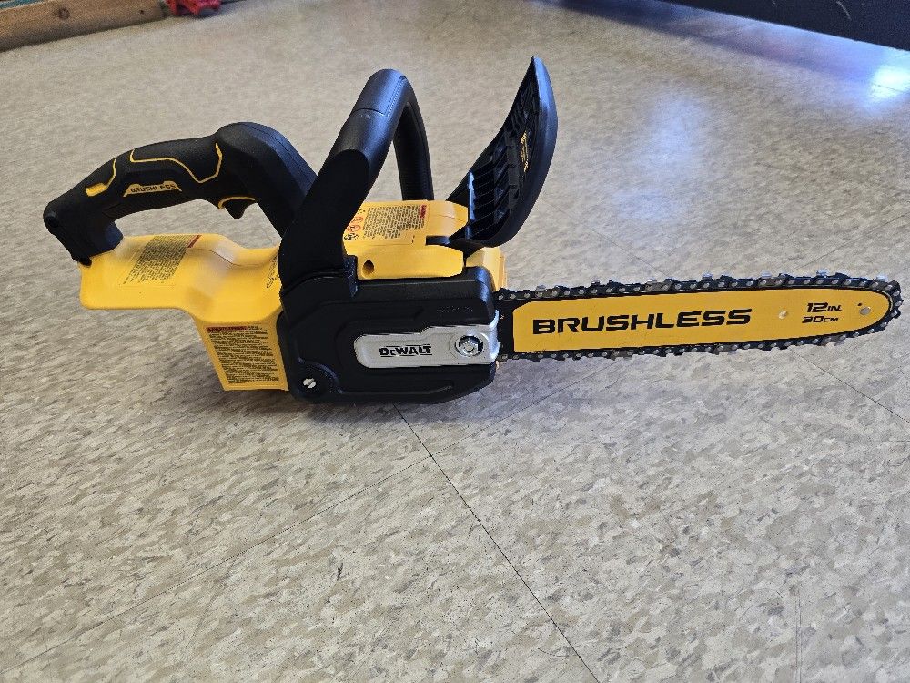 DEWALT
20V MAX 12 in. Cordless Battery Powered Chainsaw (Tool Only)
