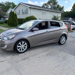 2013 Hyundai Accent