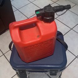 2.5 Gallon $10