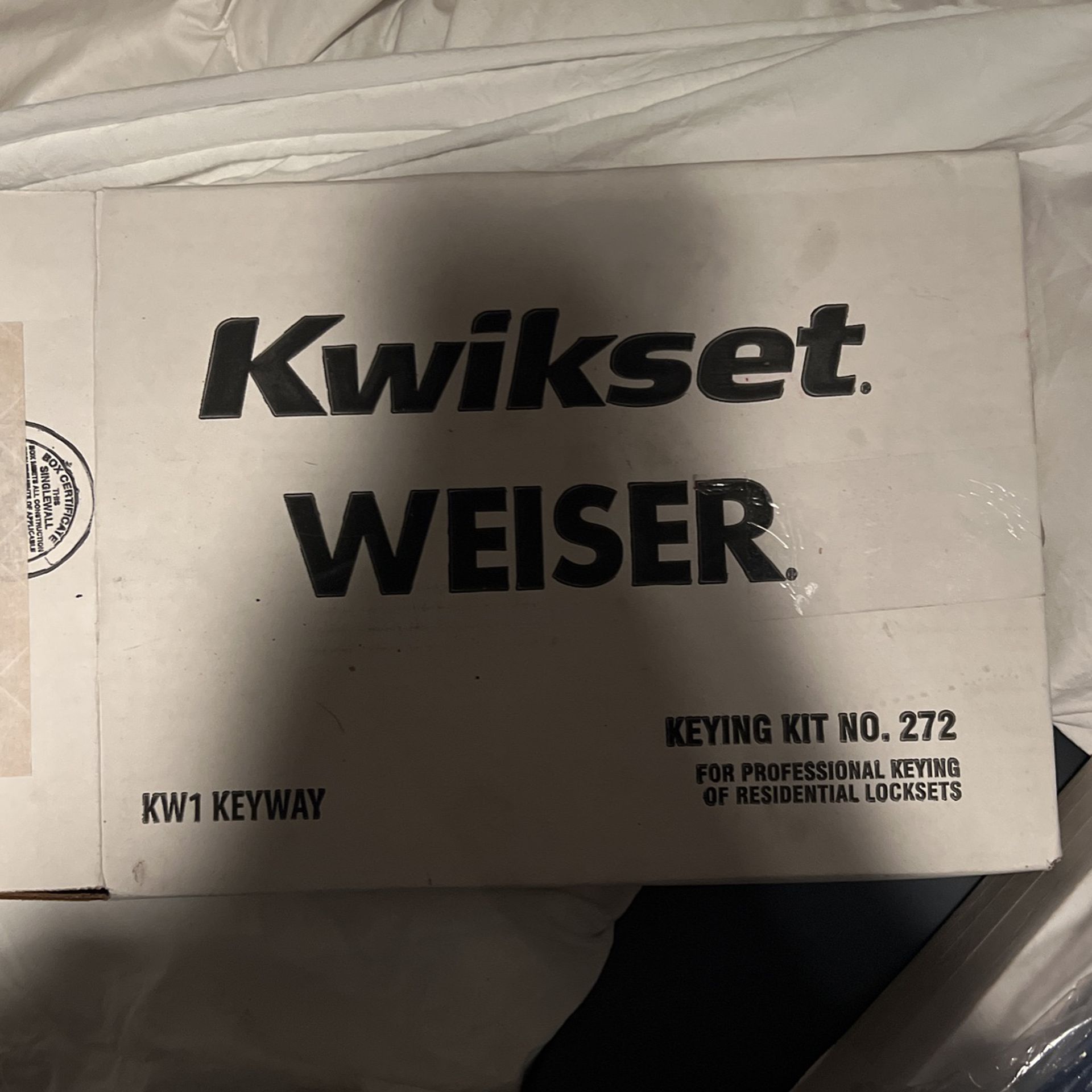 Schlage Retail Key Kit (NEW) And Kwikset Weiser Keying Kit No. 272 (NEW)  for Sale in Riverside County, CA OfferUp