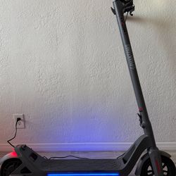 ELECTRIC SCOOTER 🛴
