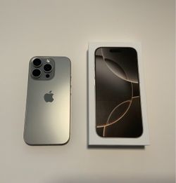 iPhone 16 Pro 256GB - Natural Titanium (Unlocked)