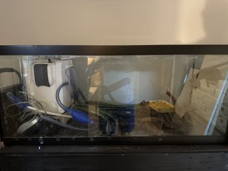 75 Gallon Aquarium. Complete Set.