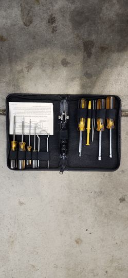 Curtis chip inserter tool