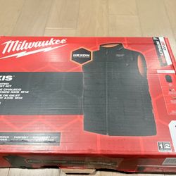 Milwaukee 2xl Vest Battery And Charger