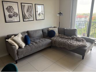 Sectional sofa / couch