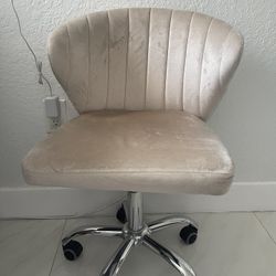 Desk Chair Great Condition 