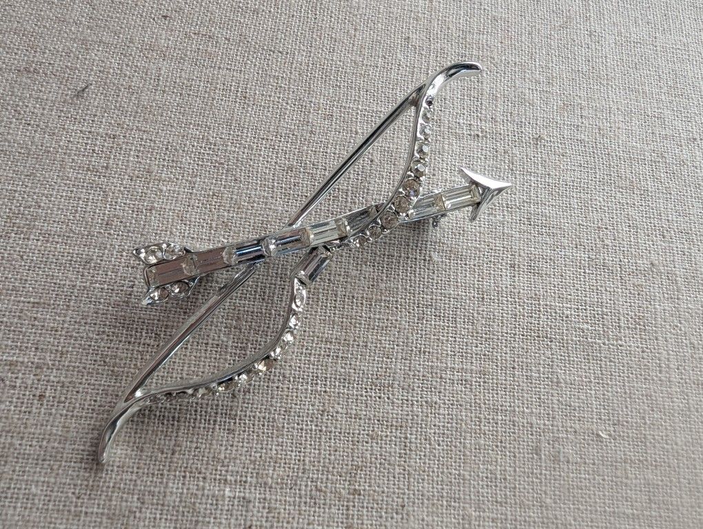 Bow And Arrow Rhinestone Brooch