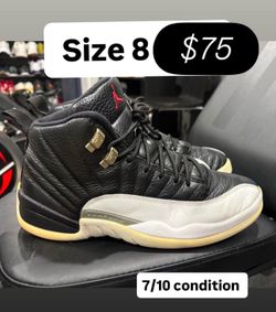 Jordan retro 12s playoff size 8 men