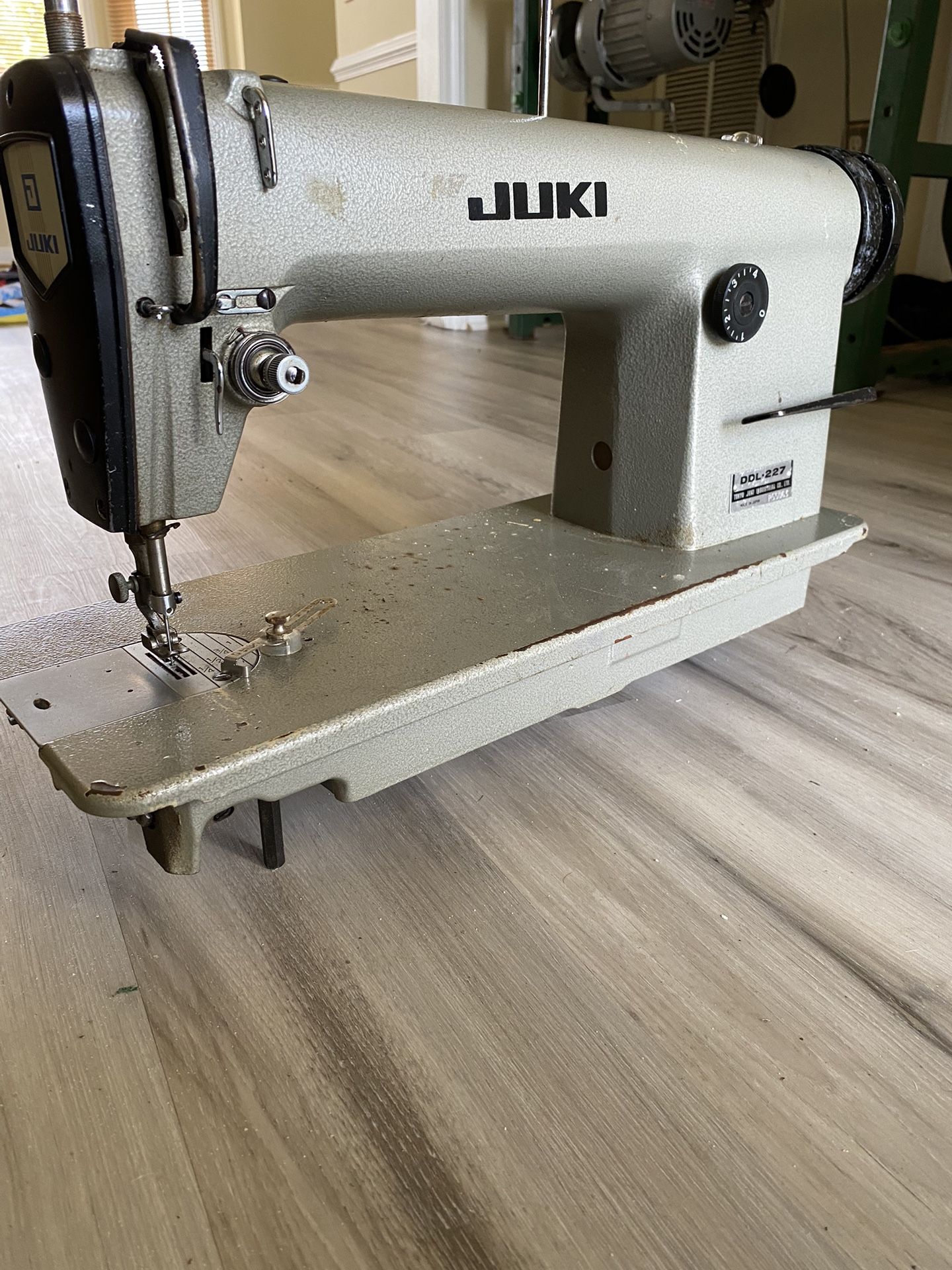 Juki DDL 227 Single Needle Sewing machine 