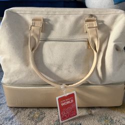 New Beis Weekender Bag 
