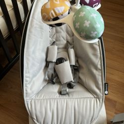 4moms Mamaroo Baby Swing 