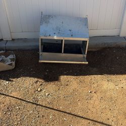 Chicken Nest Box