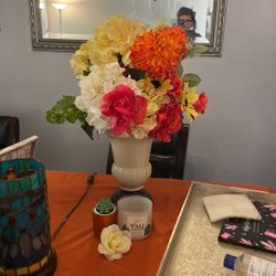 Artificial flowers And Vase