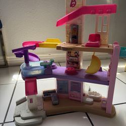 Fisher price Barbie Dream house