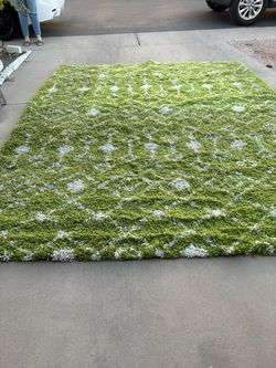 Very good condition 7x10 rug