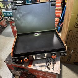 Blackstone Camping 20” New Pequeño Golpe Tapa