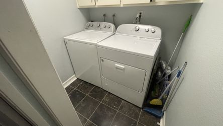 Washer and dryer combo