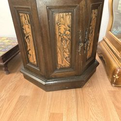 2 antique Chinese  end table 