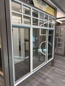 Storm-ready impact windows.
Custom fit. Competitive pricing.