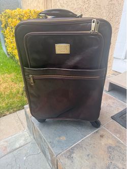 Tuscany Leather carry on